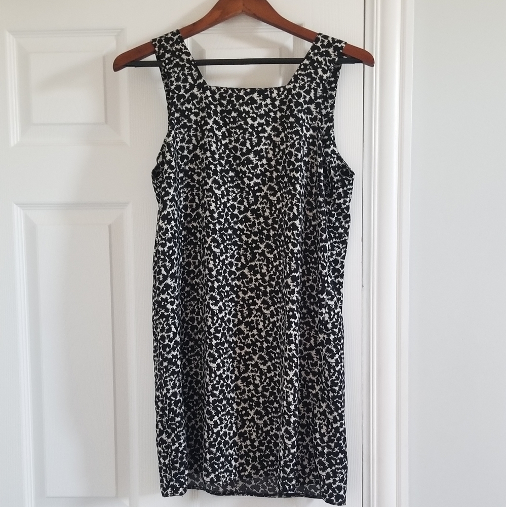 Print shift dress